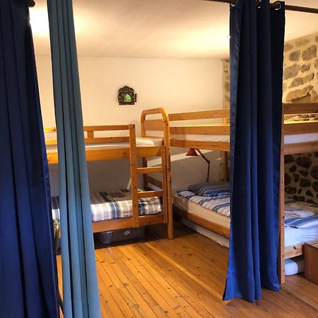 Les Pentes Du Chateau De Retourtour Lamastre Bagian luar foto